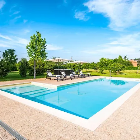 别墅 Casa Delle Noci Country House, Pool &