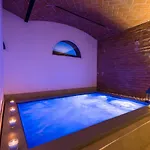 Vila Casa Delle Noci Country House, Pool & *