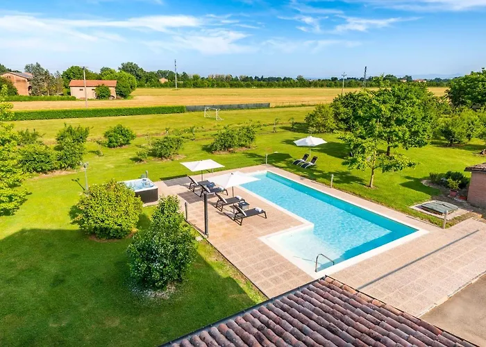 Casa Delle Noci Country House, Pool&spa Modena