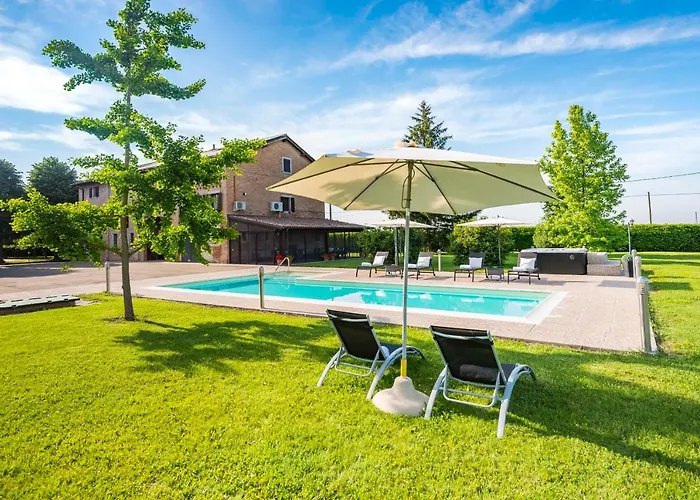Casa Delle Noci Country House, Pool&spa * Modena