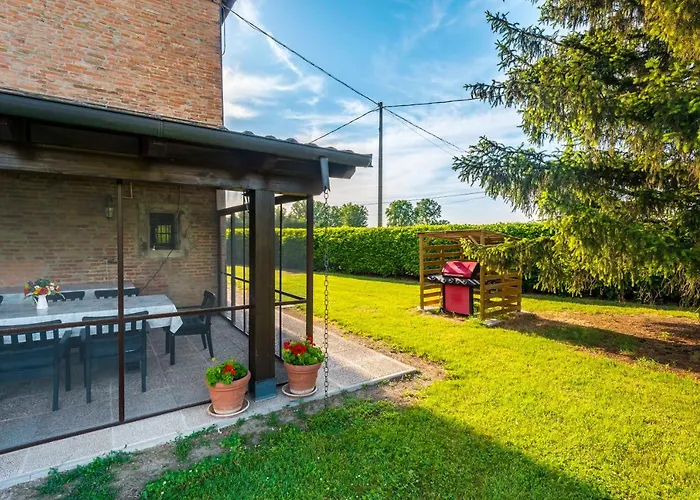 Casa Delle Noci Country House, Pool&spa Villa Modena